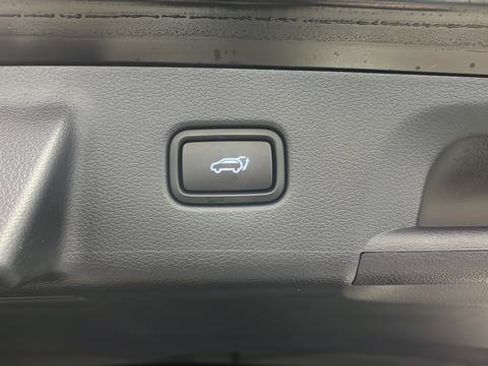 Used 2025 Hyundai Palisade Limited image 31