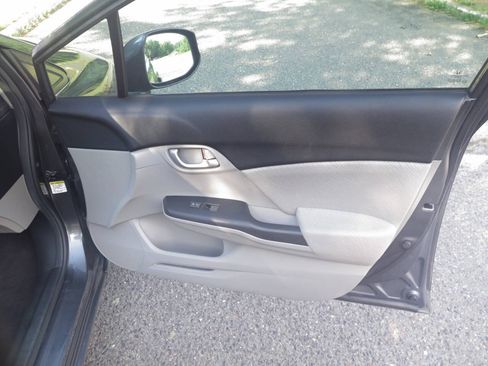 Used 2013 Honda Civic LX image 26