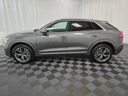 Used 2025 Audi Q8 Premium Plus w/ Premium Plus Package image 3
