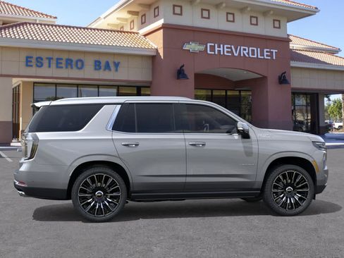 New 2026 Chevrolet Tahoe High Country AWD/4WD image 5