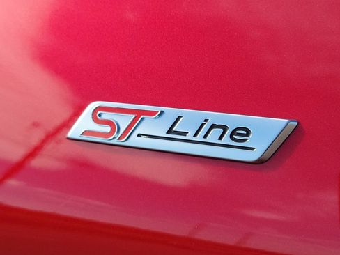 New 2026 Ford Explorer ST-Line w/ ST-Line Street Pack RWD image 7
