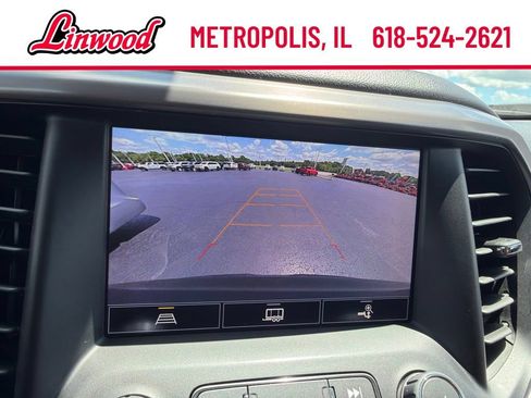 Used 2023 GMC Acadia AT4 w/ Preferred Package AWD/4WD image 25