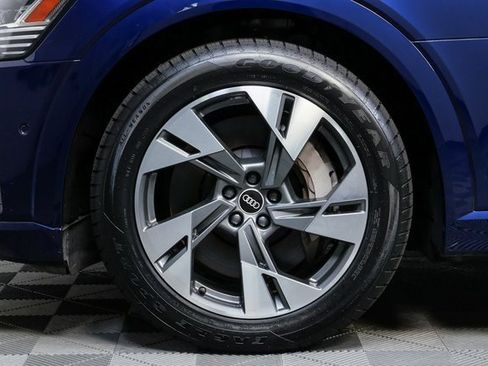 Certified 2021 Audi e-tron Premium w/ Convenience Plus Package image 36