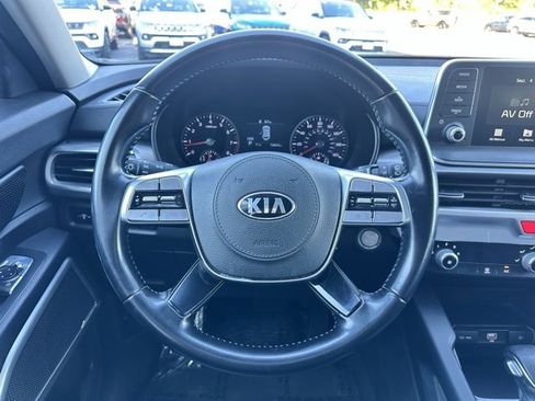 Used 2021 Kia Telluride LX image 13