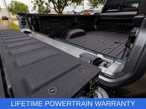 Used 2025 GMC Sierra 3500 Denali Ultimate AWD/4WD image 21