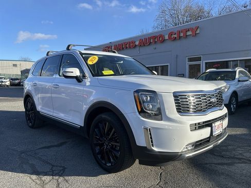 Used 2020 Kia Telluride SX w/ SX Prestige Package image 3