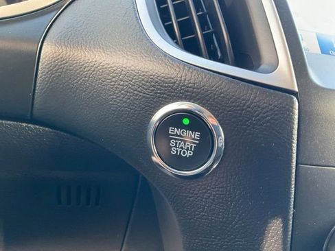 Used 2019 Ford Edge SEL w/ Equipment Group 201A image 16