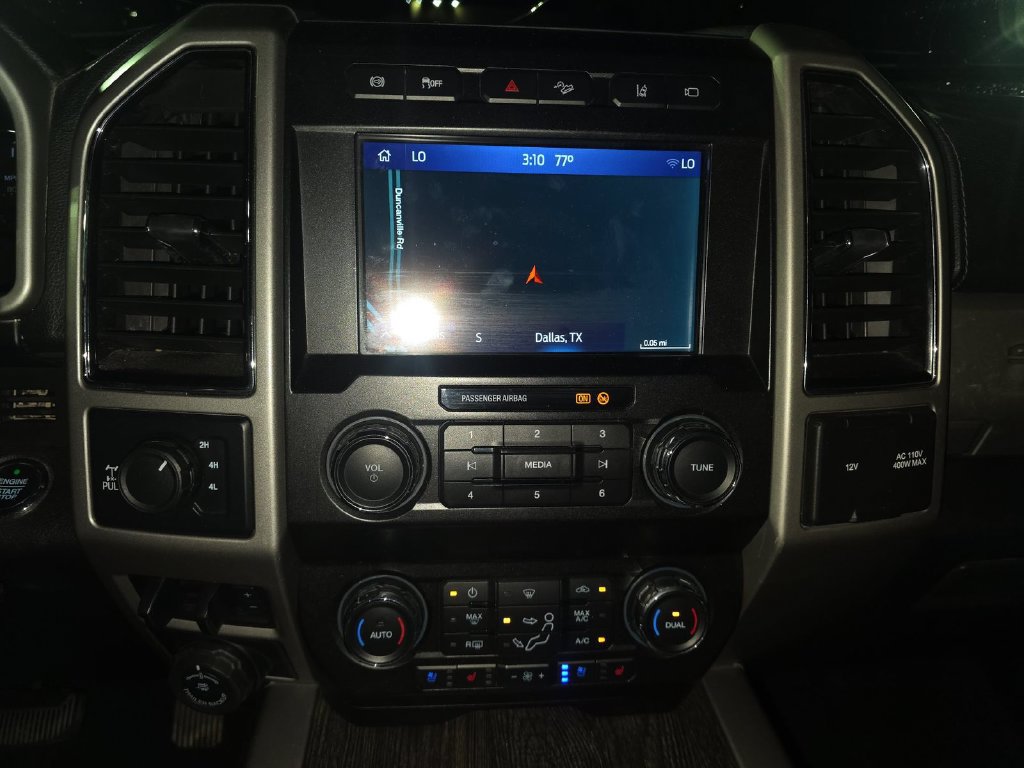 Used 2021 Ford F250 Lariat w/ Lariat Ultimate Package AWD/4WD image 16