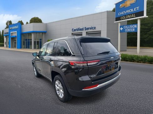 Used 2023 Jeep Grand Cherokee Limited image 5