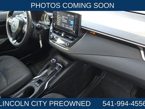 Used 2022 Toyota Corolla LE image 14