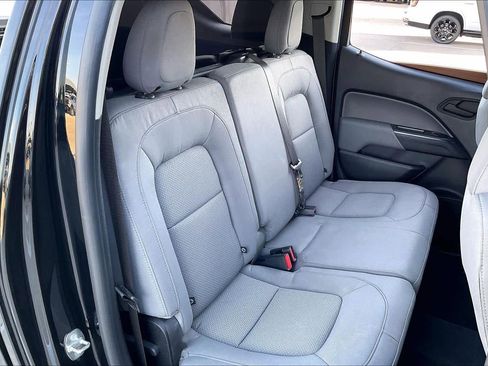 Used 2022 Chevrolet Colorado W/T w/ Custom Special Edition RWD image 17