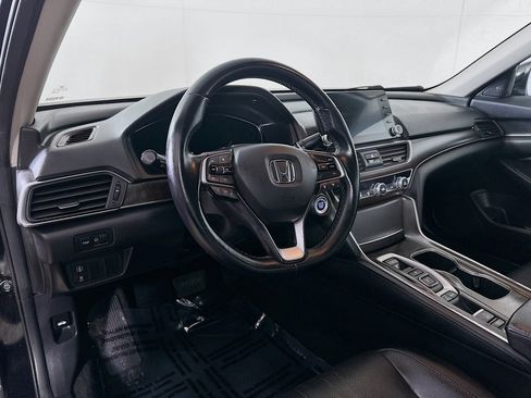 Used 2018 Honda Accord EX-L image 9