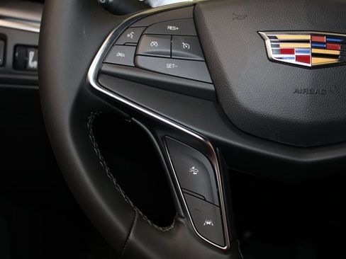 New 2025 Cadillac XT5 Luxury image 21