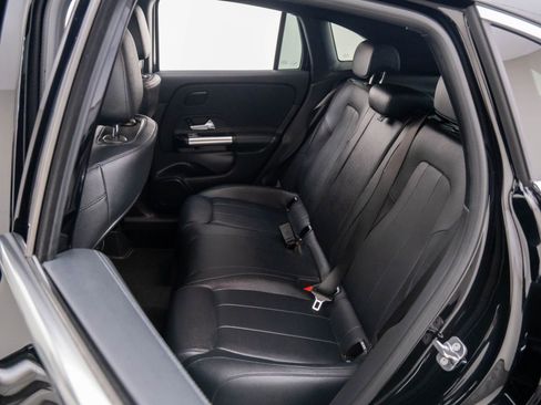 Used 2026 Mercedes-Benz GLA 250 4MATIC image 17