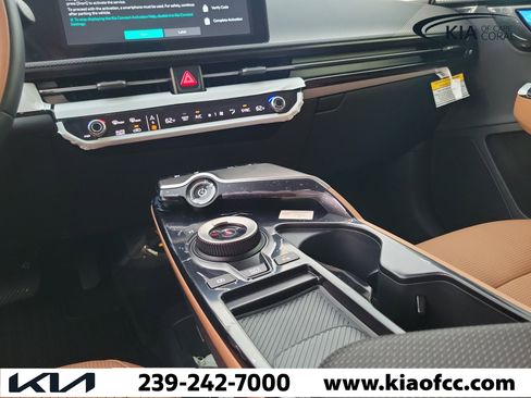 New 2026 Kia EV6 Wind RWD image 18