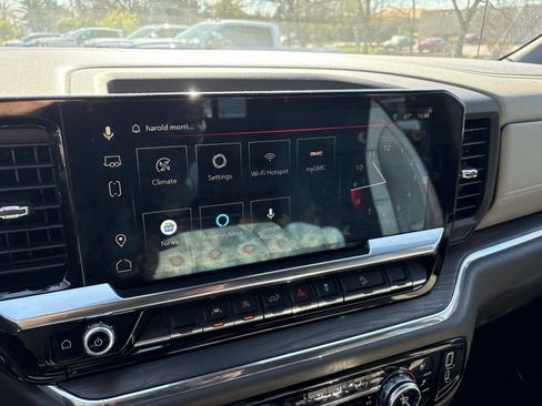 Certified 2023 GMC Sierra 1500 SLT w/ SLT Convenience Package image 25