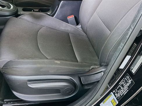 Used 2019 Kia Forte LXS image 21