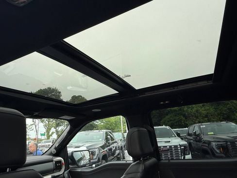 Used 2023 Ford F150 Raptor w/ Raptor Carbon Fiber Package AWD/4WD image 19