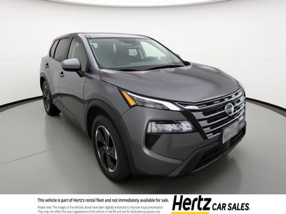 Used 2025 Nissan Rogue SV