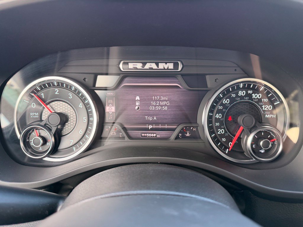 Used 2025 RAM 1500 Big Horn AWD/4WD image 16