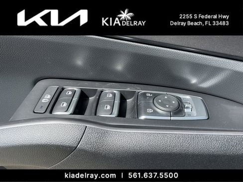 New 2026 Kia Sorento S image 16