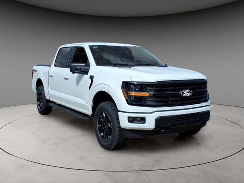 New 2026 Ford F150 XLT w/ Equipment Group 302A MID AWD/4WD image 14