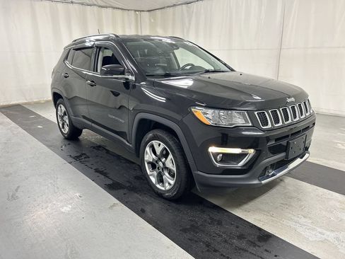 Used 2021 Jeep Compass Limited AWD/4WD image 3