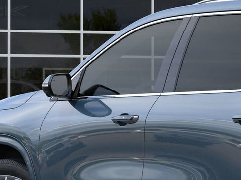 New 2026 Buick Enclave Avenir w/ Super Cruise Package FWD image 12
