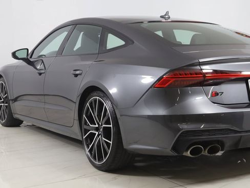 Used 2022 Audi S7 Prestige w/ Prestige Package image 26