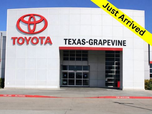 Used 2025 Jeep Wrangler Sport S image 2