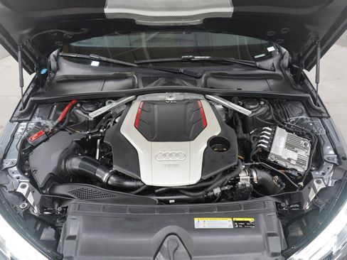 Used 2018 Audi S4 Premium Plus w/ Navigation Package image 31