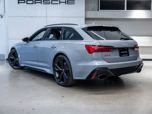 Used 2023 Audi RS 6 AWD/4WD image 3