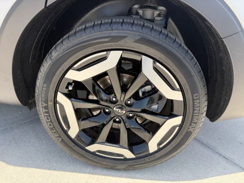 Certified 2024 Kia Telluride S FWD image 34
