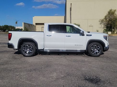 New 2026 GMC Sierra 1500 SLT w/ SLT Premium Plus Package image 4