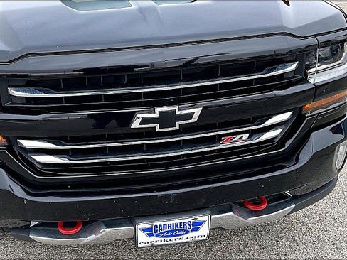 Used 2018 Chevrolet Silverado 1500 LT w/ Redline Edition AWD/4WD image 32