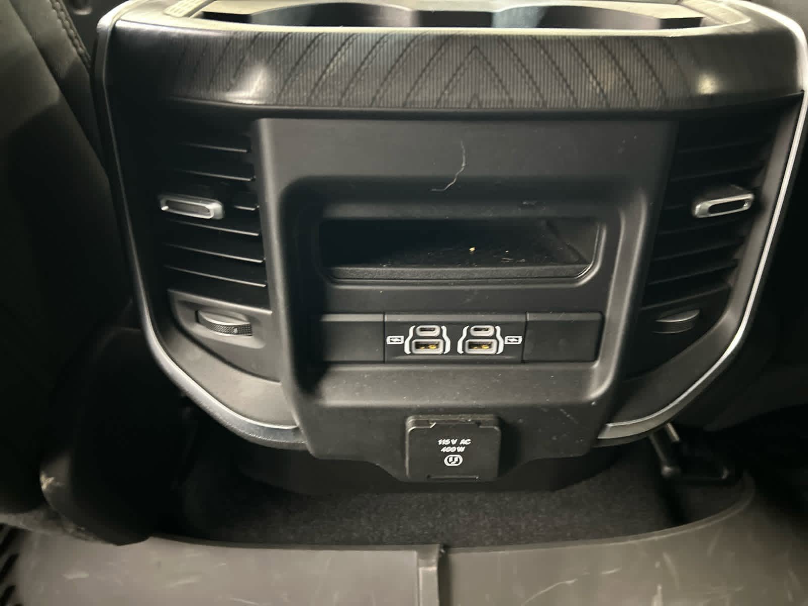 Used 2025 RAM 1500 Big Horn AWD/4WD image 13