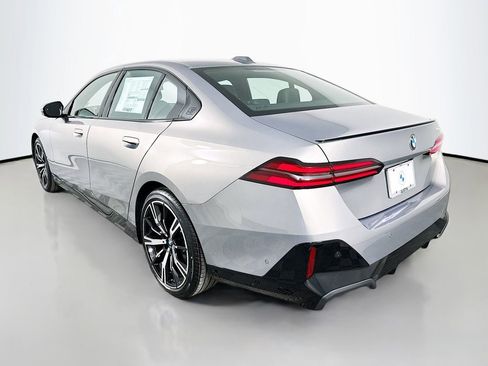 New 2026 BMW 530i w/ M Sport Package image 7