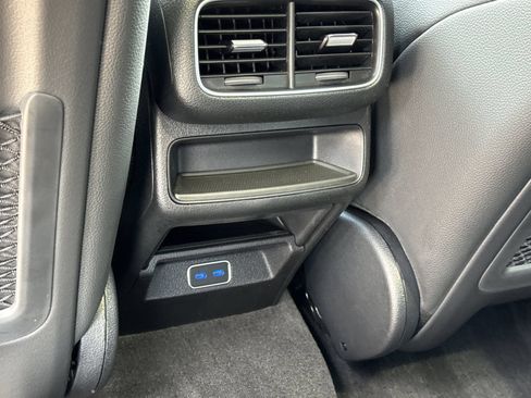 Certified 2025 Mercedes-Benz GLE 350 4MATIC image 11