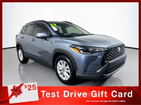 Used 2022 Toyota Corolla Cross LE AWD/4WD image 1