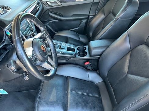 Used 2018 Porsche Macan S AWD/4WD image 9