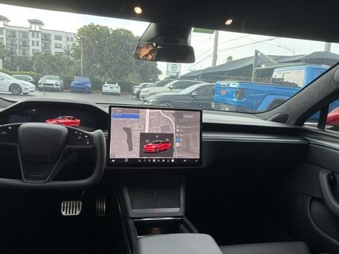 Used 2024 Tesla Model S Plaid AWD/4WD image 7