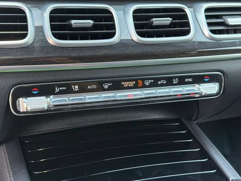Used 2020 Mercedes-Benz GLE 350 image 33