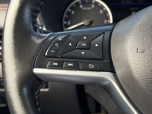 Used 2022 Nissan Sentra SR image 16