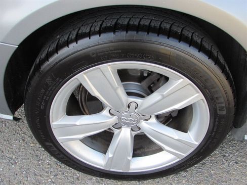Used 2013 Audi A4 Premium Plus w/ Premium Plus Pkg AWD/4WD image 33