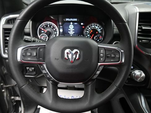 Used 2025 RAM 1500 Laramie image 32