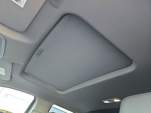 New 2026 GMC Sierra 1500 SLT w/ SLT Premium Plus Package image 19