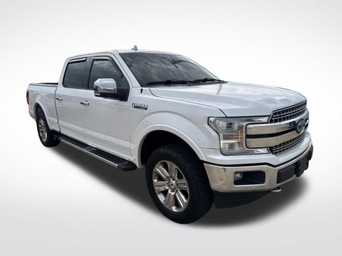 Used 2018 Ford F150 Lariat w/ Equipment Group 502A Luxury AWD/4WD image 3