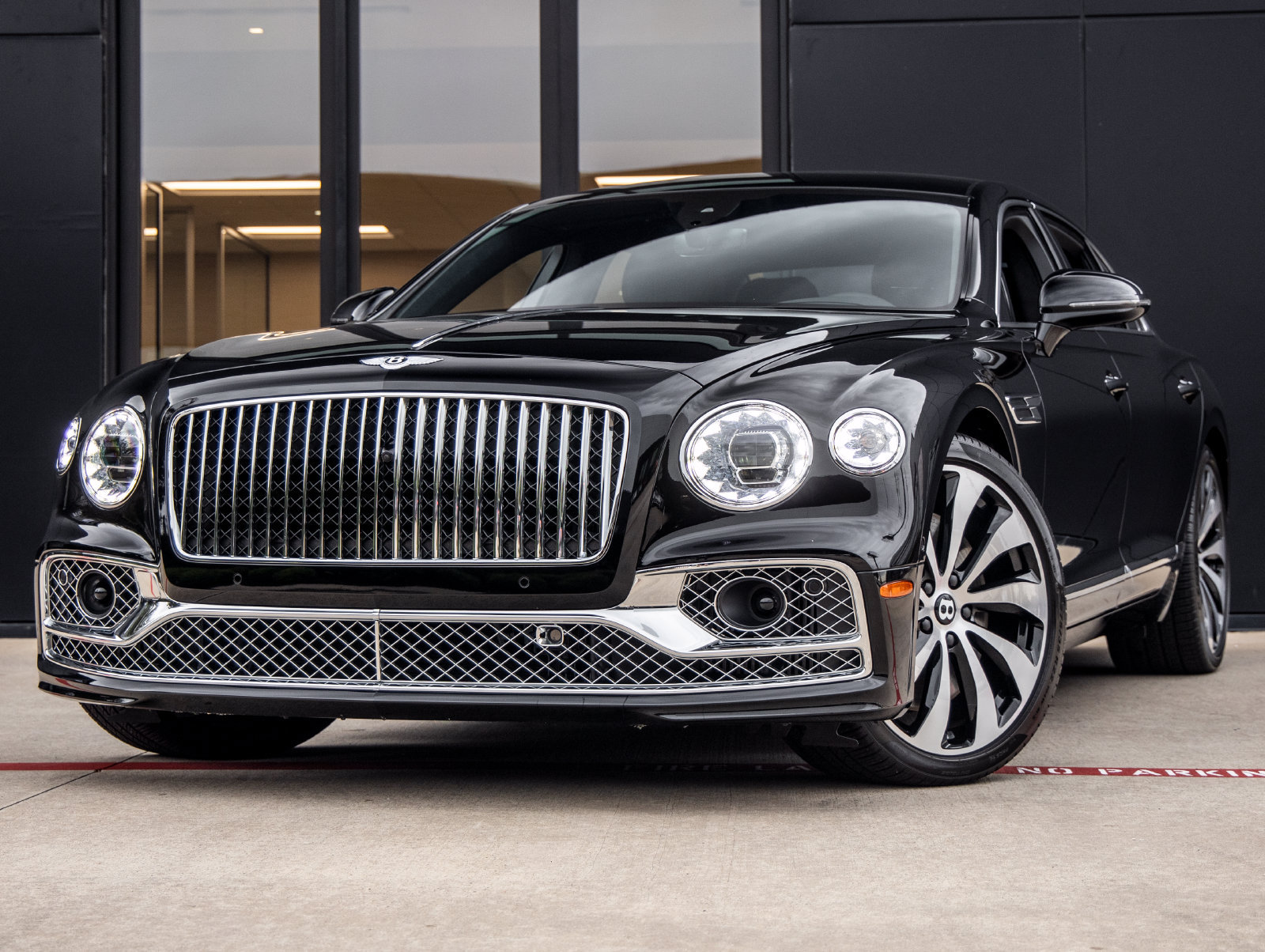 Used 2023 Bentley Flying Spur Azure AWD/4WD image 1