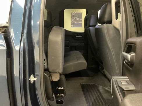 Used 2019 Chevrolet Silverado 1500 Custom Trail Boss w/ Custom Convenience Package AWD/4WD image 29