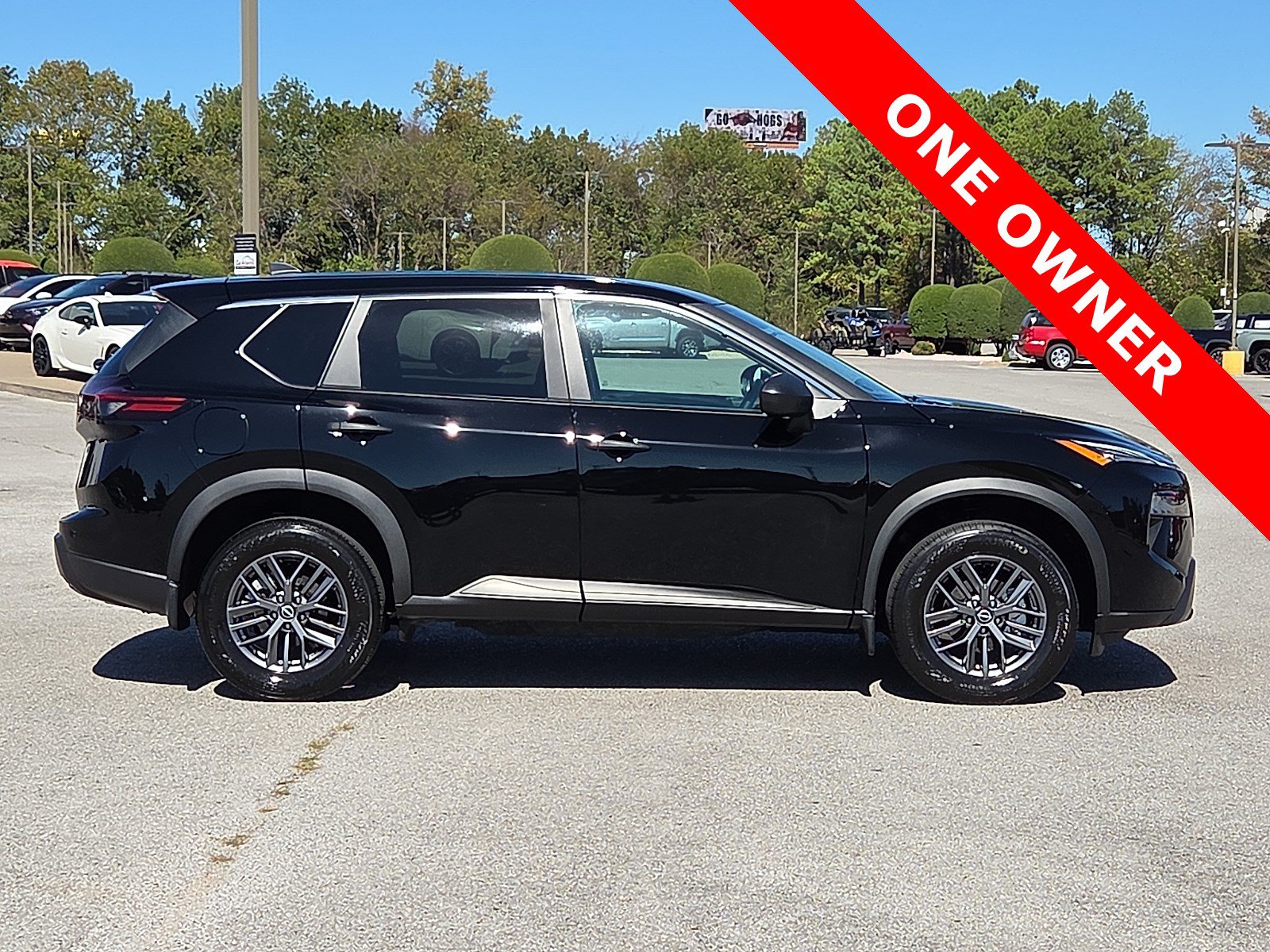 Used 2026 Nissan Rogue S FWD image 6